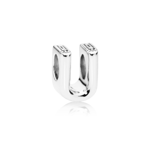 Charm en plata de ley Letra U 797474