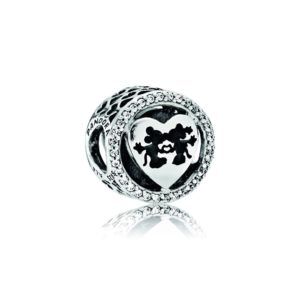 Charm en plata de ley Amor Minnie&Mickey