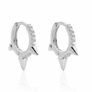 Pendientes en Plata de Ley Dilan