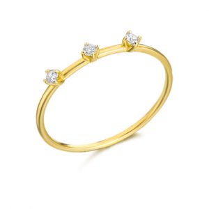 Anillo Oro Amarillo y 3 Diamantes Trinity GA078OA
