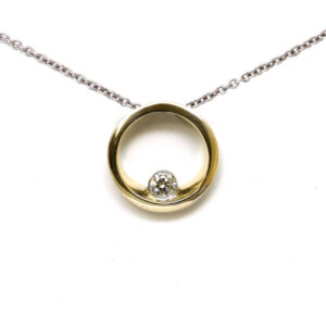 Gargantilla Oro Círculo Diamante