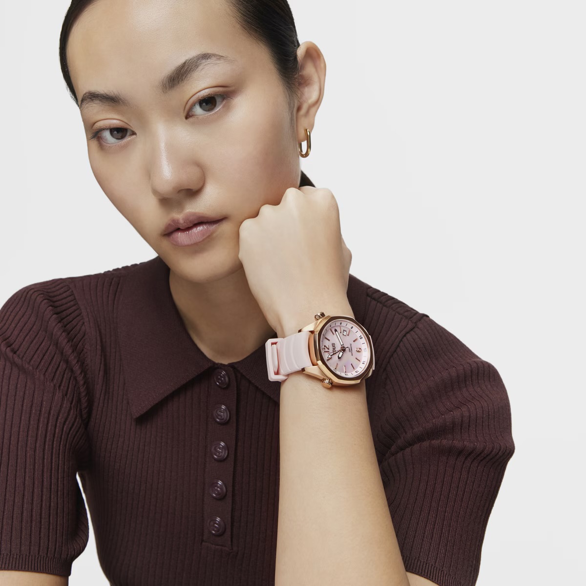 Reloj gmt automático con correa de silicona rosa, caja de acero IPRG rosa y esfera de nácar TOUS Now 3000133800 - Imagen 5