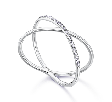 Anillo de Diseño Cruzado Oro y Diamantes GA106OB
