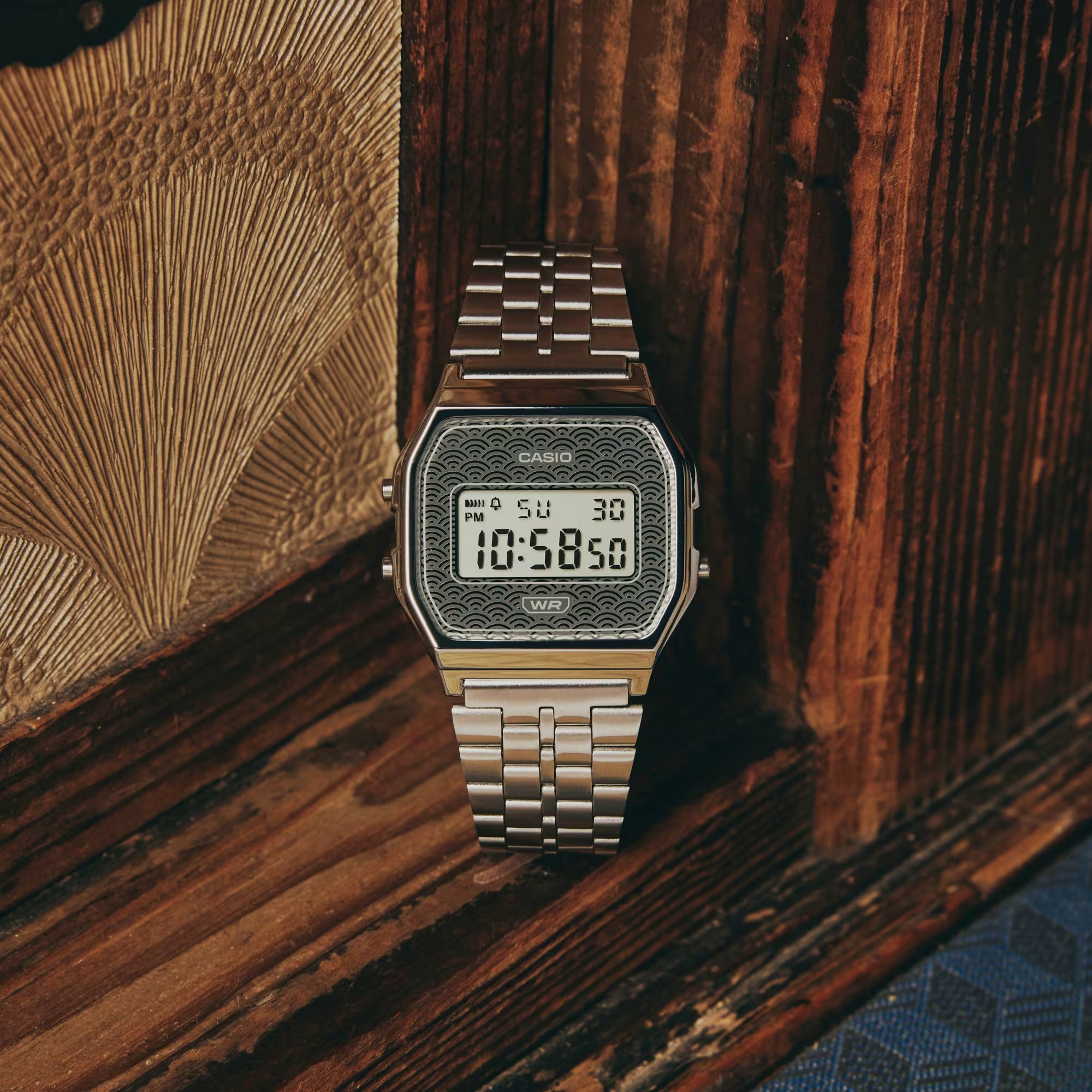 Reloj Casio Vintage Seigaiha A159WEVJ-7 - Imagen 4
